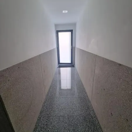 Le Funchal #clim#terrasse * Клермон-Ферран